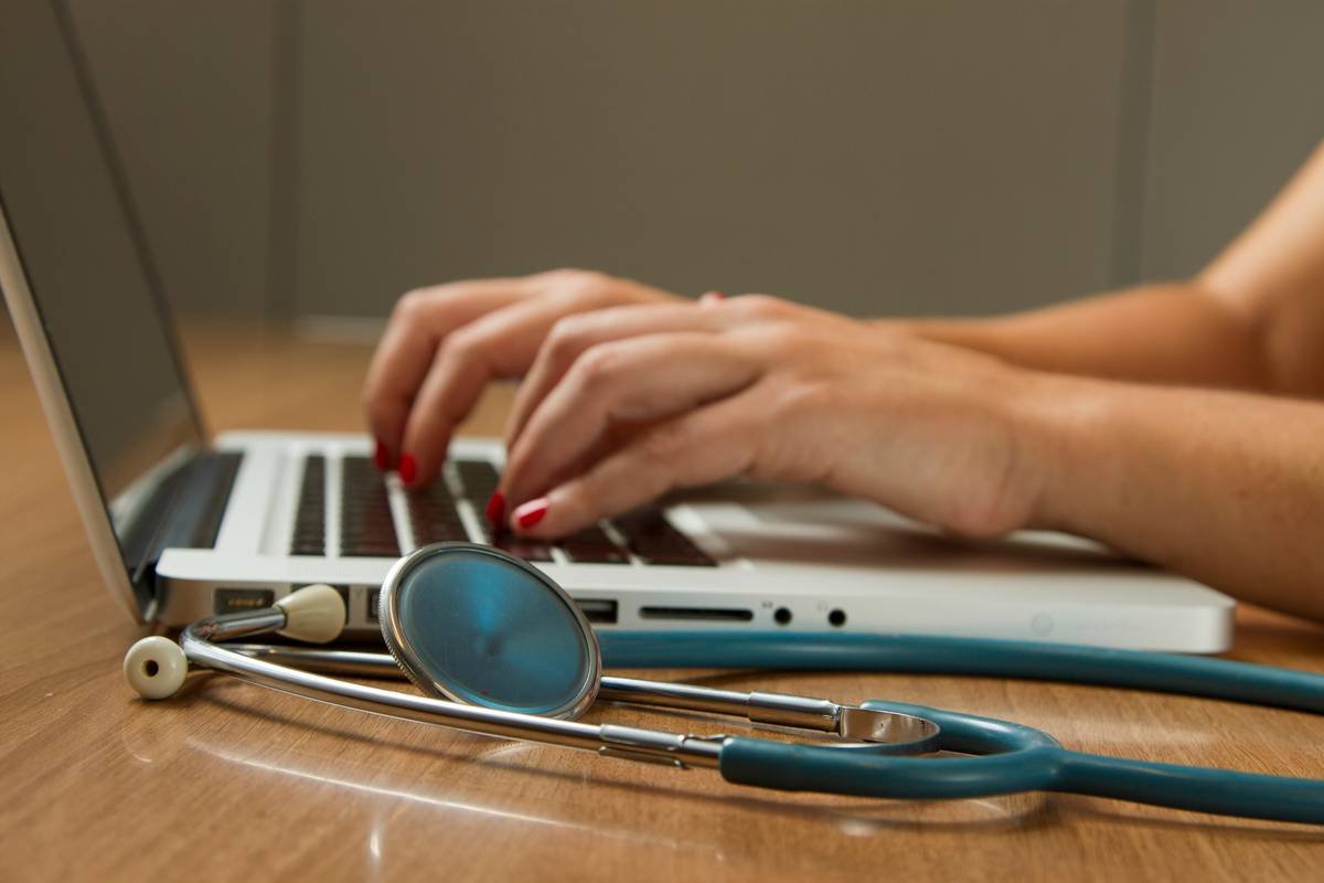How to Crush the Certified Medical Administrative Assistant Exam with Quizlet (Without Burning Out)