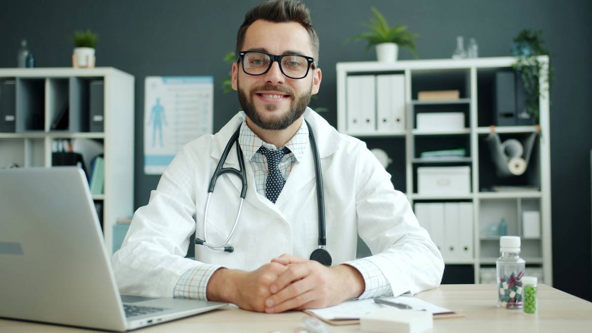 Custom healthcare administration study guide with color-coded tabs for CHA exam domains